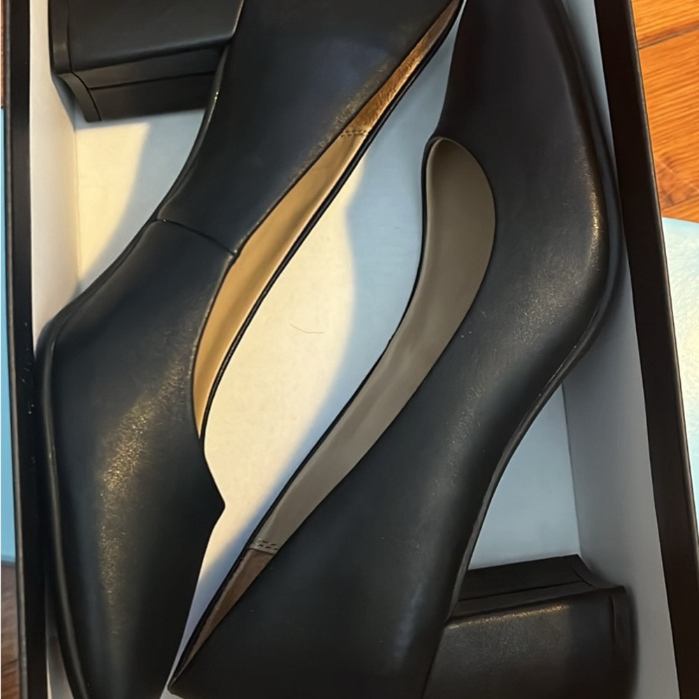 Naturalizer women warner pump